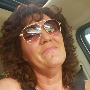 Meet your Posher, Joy